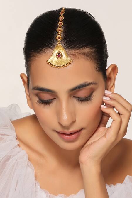 Swabhimann Red Stone Embellished Temple Maangtikka Online at Aza Fashions Swabhimann_Red Stone Embellished Temple Maangtikka _Online_at_Aza_Fashions