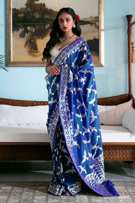 Shop Mint N Oranges Blue Silk Zari Panchi Handwoven Saree With Unstitched Blouse Piece at Aza Fashions Shop_Mint N Oranges_Blue Silk Zari Panchi Handwoven Saree With Unstitched Blouse Piece_at_Aza_Fashions