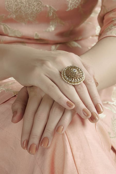 Buy Women's Wedding Wear Kundan Finger Ring By Bindhani