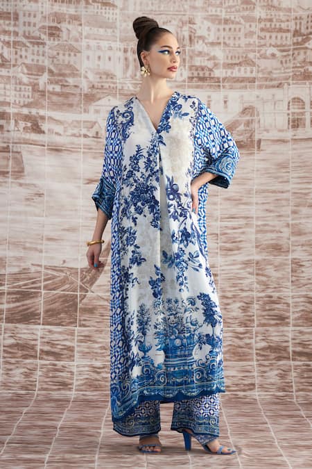 Rajdeep Ranawat - White Silk Printed Floral V Neck Banera Kimono Tunic For  Women