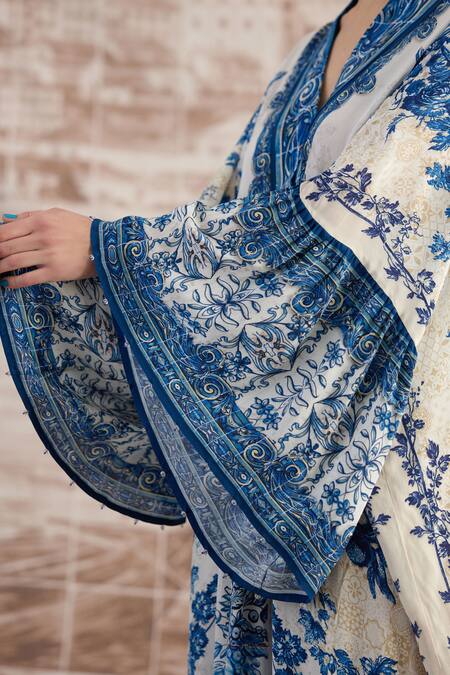 Rajdeep Ranawat_White Silk Embroidery V-neck Imaki Paisley Print Kaftan_at_Aza_Fashions