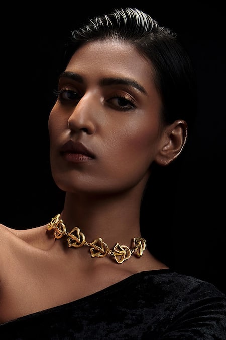 Zariin Gold Plated Back To Nature Choker Necklace 