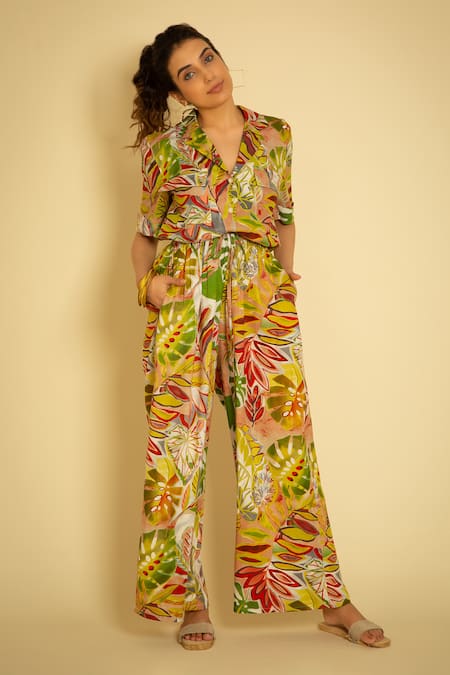 Label Reyya Forest Pattern Shirt With Pant 