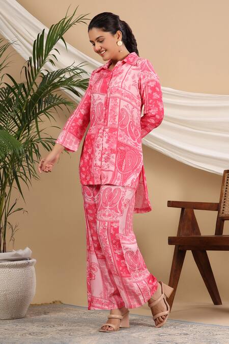 Buy_Bairaas_Pink Muslin Printed Persian Shirt Collar High Low Tunic And Pant Set_Online_at_Aza_Fashions