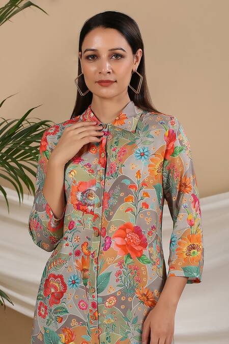 Bairaas_Grey Muslin Printed Floral Collared Neck Flower Kurta And Afghani Pant Set_at_Aza_Fashions