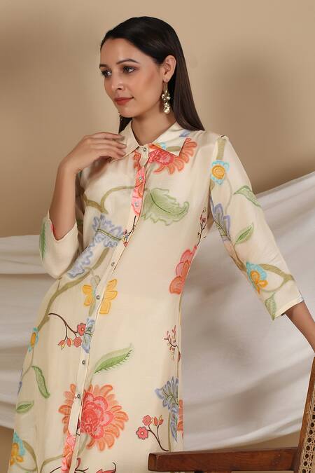 Bairaas_Yellow Muslin Printed Leaf Collared Neck Botanic Kurta And Afghani Pant Set_at_Aza_Fashions