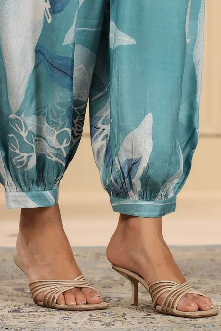 Bairaas_Blue Muslin Printed Leaf Notched Abstract Kurta And Afghani Pant Set_at_Aza_Fashions