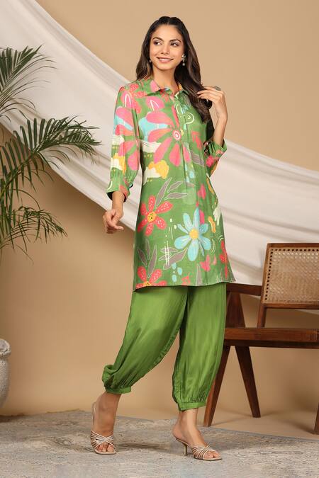 Buy_Bairaas_Green Muslin Printed Floral Collared Neck Floret Shirt Kurta And Afghani Pant Set_Online_at_Aza_Fashions