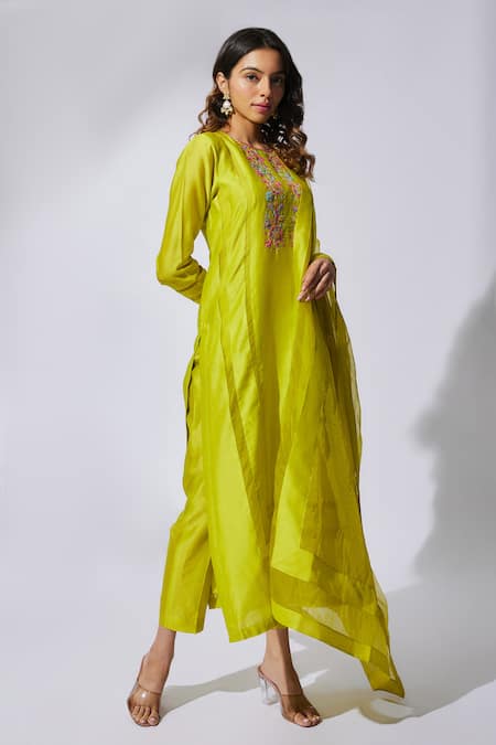 The Aarya_Green Chanderi, Viscose, Organza Sequins, Beads Hand Embroidered Kurta Set _Online_at_Aza_Fashions