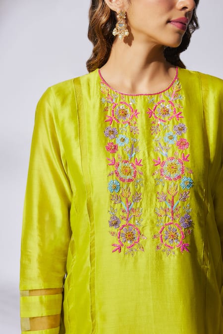 Shop_The Aarya_Green Chanderi, Viscose, Organza Sequins, Beads Hand Embroidered Kurta Set _Online_at_Aza_Fashions