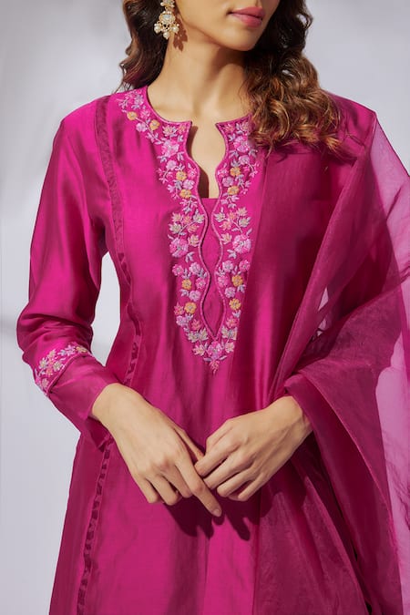 Buy_The Aarya_Pink Chanderi, Viscose, Organza Beads Split V-neck Embroidered Kurta And Pant Set _Online_at_Aza_Fashions