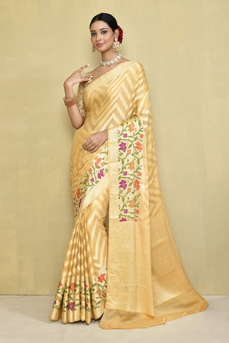 Samyukta Singhania Chevron & Floral Woven Saree With Running Blouse 