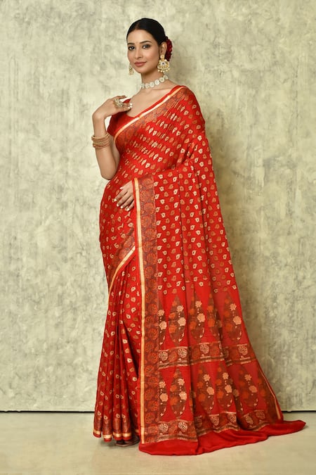 Samyukta Singhania Botanic Woven Saree With Running Blouse 