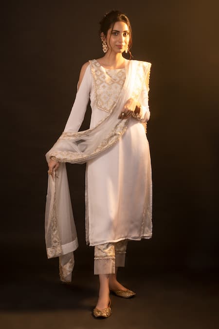 Buy Monk & Mei By Sonia Anand Gold Silk, Brocade Pearls Boat Neck Emily Cold-shoulder Kurta Pant Set Online at Aza Fashions Buy_Monk & Mei By Sonia Anand_Gold Silk, Brocade Pearls Boat Neck Emily Cold-shoulder Kurta Pant Set _Online_at_Aza_Fashions