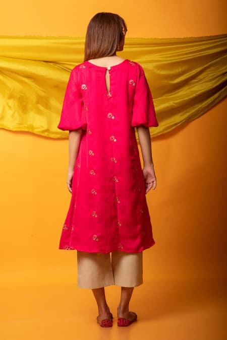 Shop Monk & Mei By Sonia Anand Pink , Organza Sequins Feroz Floral Embellished A-line Kurta And Pant Set at Aza Fashions Shop_Monk & Mei By Sonia Anand_Pink , Organza Sequins Feroz Floral Embellished A-line Kurta And Pant Set _at_Aza_Fashions