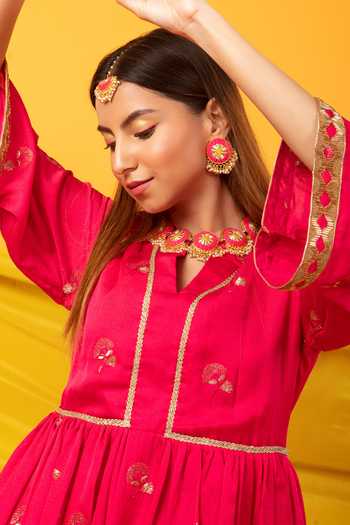 Monk & Mei By Sonia Anand_Pink Silk Cut Work V-neck Zunera Flower Butti Embellished Anarkali _Online_at_Aza_Fashions