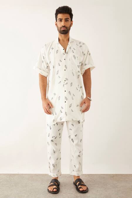 Son Of A Noble Snob_White Linen Haaris Leaf Print Oversized Shirt And Trouser Set _Online_at_Aza_Fashions