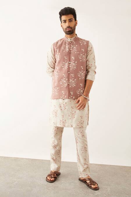 Buy Son Of A Noble Snob Purple Linen Embroidery Catchfly Floral Print Bundi Online at Aza Fashions Buy_Son Of A Noble Snob_Purple Linen Embroidery Catchfly Floral Print Bundi_Online_at_Aza_Fashions