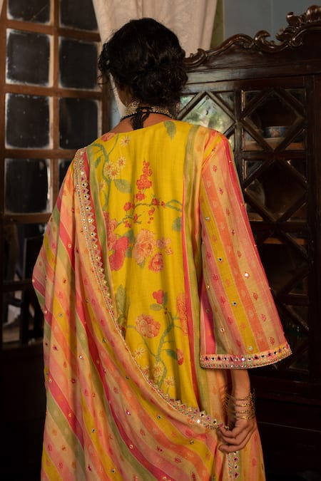 Shop Paulmi And Harsh Yellow Chanderi, Cotton Embroidery, Sequins V-neck Floral Print Kurta Pant Set Online at Aza Fashions Shop_Paulmi And Harsh_Yellow Chanderi, Cotton Embroidery, Sequins V-neck Floral Print Kurta Pant Set _Online_at_Aza_Fashions