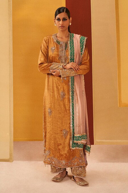 Priyanka Singh Gold Tissue Organza Embroidered Zardosi Round Kurta Salwar Set 