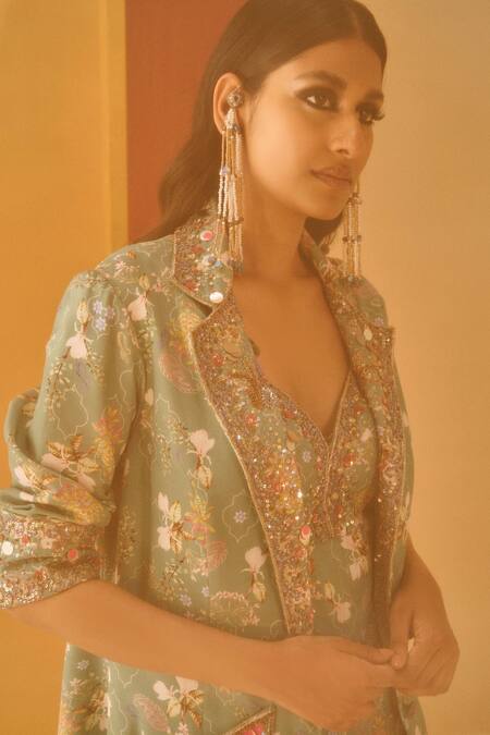 Buy Priyanka Singh Green Crepe Embroidery, Sequins Collared, Floral Print Jumpsuit With Blazer Online at Aza Fashions Buy_Priyanka Singh_Green Crepe Embroidery, Sequins Collared, Floral Print Jumpsuit With Blazer _Online_at_Aza_Fashions