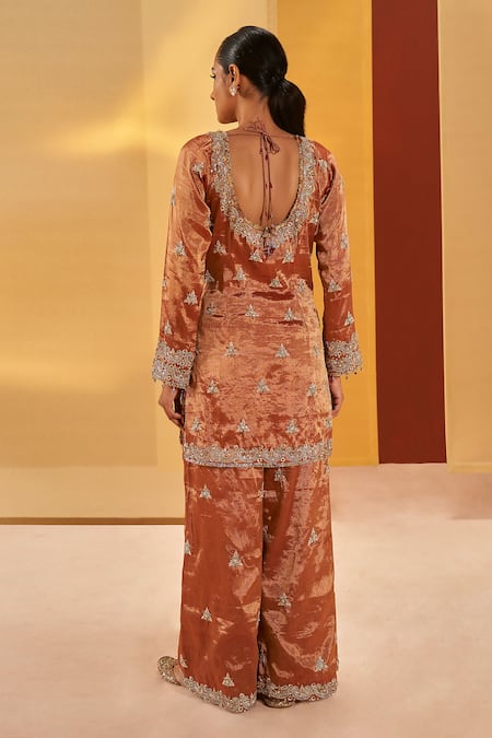 Shop Priyanka Singh Red Tissue, Organza Sequins, Beads, Zari, Embroidery Round Zardozi Kurta Set at Aza Fashions Shop_Priyanka Singh_Red Tissue, Organza Sequins, Beads, Zari, Embroidery Round Zardozi Kurta Set _at_Aza_Fashions