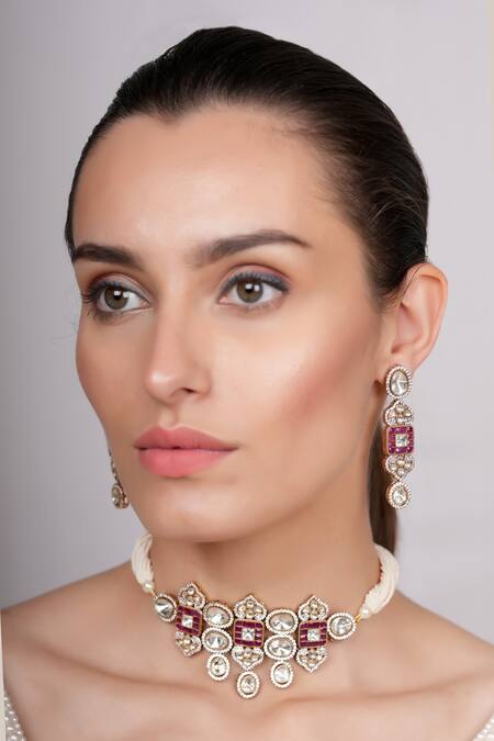 Ekathva Jaipur White Stones, Pearls Irmak Mughal Pattern Choker Necklace Set