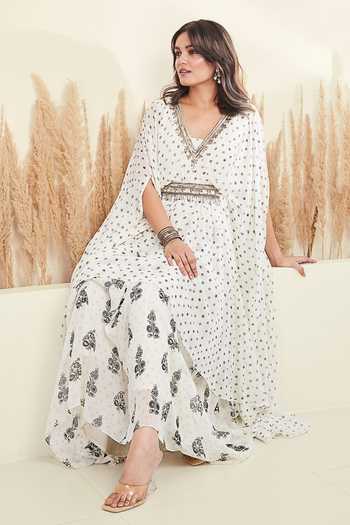 Buy Basanti Kapde aur Koffee White Georgette Embroidery V-neck Floral Print Dress Online at Aza Fashions Buy_Basanti Kapde aur Koffee_White Georgette Embroidery V-neck Floral Print Dress_Online_at_Aza_Fashions