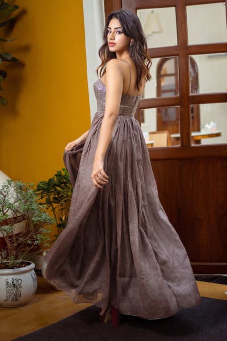 Shop Shahmeen Husain Grey Kota Doria Sequins Sweetheart Neck Printed And Embellished Dress at Aza Fashions Shop_Shahmeen Husain_Grey Kota Doria Sequins Sweetheart Neck Printed And Embellished Dress_at_Aza_Fashions