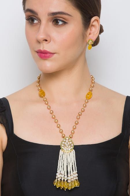 HRISHA Gold Plated Kundan Necklace Set