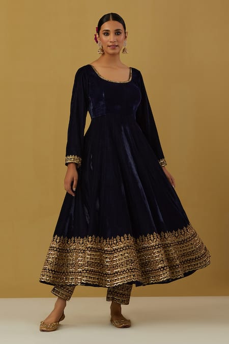 Buy_Ikshita Choudhary_Blue Velvet, Silk, Tissue Embroidery Scoop Neck Anarkali Pant Set _Online_at_Aza_Fashions