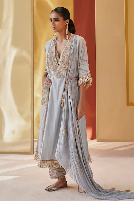 Priyanka Singh_Grey Cotton, Lurex Sequins, Zari V-neck Embroidered Kurta Salwar Set _Online_at_Aza_Fashions