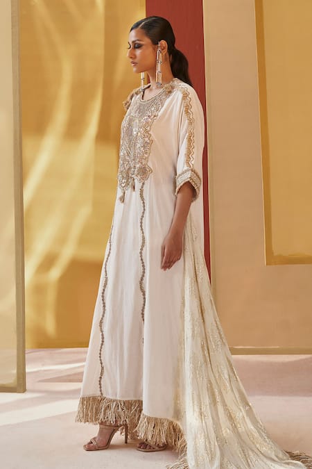 Priyanka Singh Ivory Cotton Sequins, Zari Round Neck Zardozi And Jute Embroidered Pheran Set at Aza Fashions Priyanka Singh_Ivory Cotton Sequins, Zari Round Neck Zardozi And Jute Embroidered Pheran Set _at_Aza_Fashions