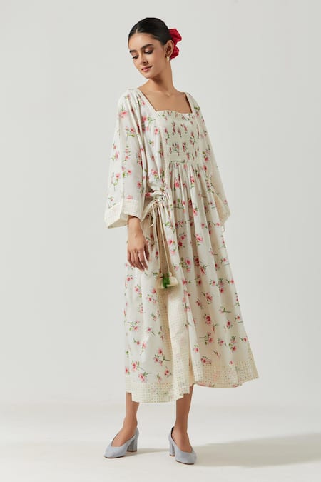 Buy Label Earthen Ivory Cotton Mul Floral Square Neck Printed Kaftan Dress Online at Aza Fashions Buy_Label Earthen_Ivory Cotton Mul Floral Square Neck Printed Kaftan Dress _Online_at_Aza_Fashions