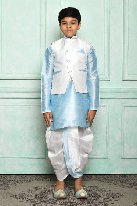 Adara Khan Cream Silk Blend Solid Overlap Nehru Jacket Online at Aza Fashions Adara Khan_Cream Silk Blend Solid Overlap Nehru Jacket _Online_at_Aza_Fashions