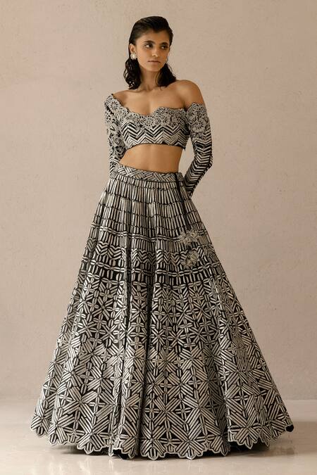 Buy_Varun Nidhika_Black Silk Organza Sequins Scoop Neck Bidri Embroidered Lehenga Set _Online_at_Aza_Fashions