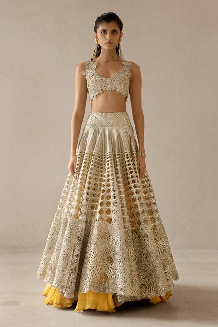 Varun Nidhika_Beige Silk Organza, Chiffon, Tulle Embroidery, Metallic Palm-bunai Lehenga Set _Online_at_Aza_Fashions