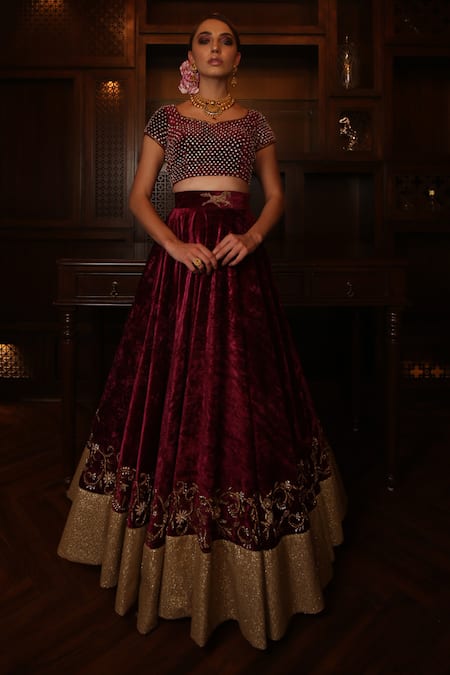 Amrin Khan_Maroon Net, Velvet Cutdana, Pearl, Zardozi Leaf Embroidered Bridal Lehenga Set _Online_at_Aza_Fashions