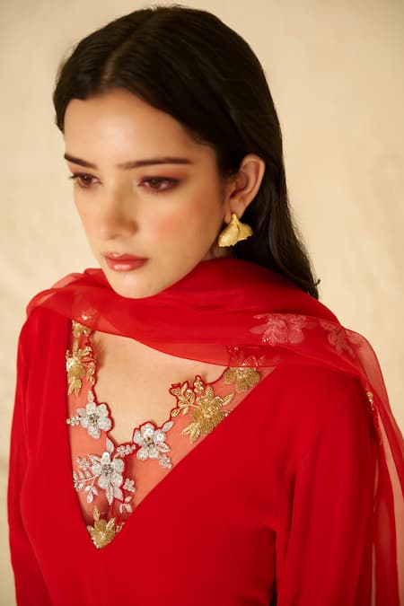 Shop Radha Sharma Red Georgette, Crepe, Organza Sequins, Embroidery V-neck Straight Kurta Pant Set Online at Aza Fashions Shop_Radha Sharma_Red Georgette, Crepe, Organza Sequins, Embroidery V-neck Straight Kurta Pant Set _Online_at_Aza_Fashions