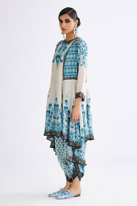 Rajdeep Ranawat Blue Silk Beads Round Neck Aamilah Printed Panelled Tunic Online at Aza Fashions Rajdeep Ranawat_Blue Silk Beads Round Neck Aamilah Printed Panelled Tunic_Online_at_Aza_Fashions