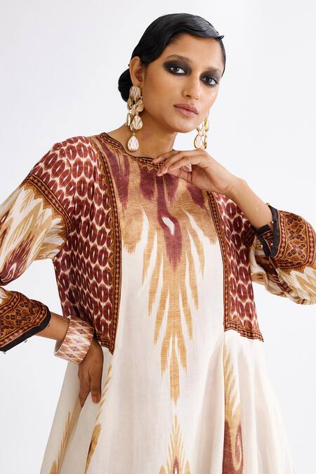 Rajdeep Ranawat Brown Silk Beads Round Neck Aamilah Printed Asymmetric Tunic at Aza Fashions Rajdeep Ranawat_Brown Silk Beads Round Neck Aamilah Printed Asymmetric Tunic_at_Aza_Fashions