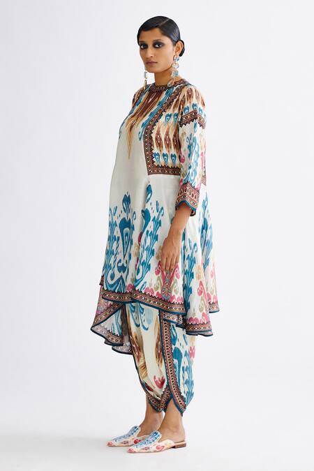 Buy Rajdeep Ranawat Multi Color Silk Beads Round Neck Aamilah Printed Asymmetric Tunic Online at Aza Fashions Buy_Rajdeep Ranawat_Multi Color Silk Beads Round Neck Aamilah Printed Asymmetric Tunic_Online_at_Aza_Fashions
