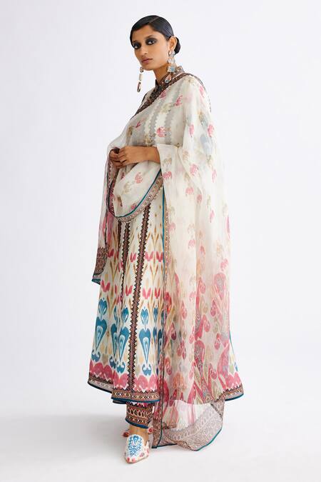 Rajdeep Ranawat Multi Color Kota Doria Behroom Printed Dupatta Online at Aza Fashions Rajdeep Ranawat_Multi Color Kota Doria Behroom Printed Dupatta_Online_at_Aza_Fashions