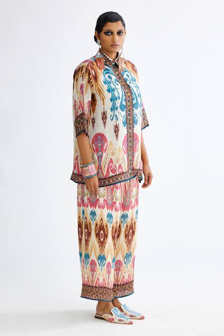 Buy_Rajdeep Ranawat_Multi Color Silk Collared Maizah Abstract Pattern Cropped Shirt Tunic_Online_at_Aza_Fashions