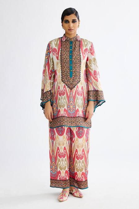 Rajdeep Ranawat Pink Silk Round Neck Nylla Abstract Mandala Print Tunic Online at Aza Fashions Rajdeep Ranawat_Pink Silk Round Neck Nylla Abstract Mandala Print Tunic_Online_at_Aza_Fashions