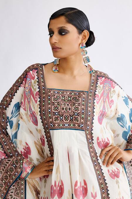 Shop Rajdeep Ranawat Multi Color Silk Square Neck Yolanda Abstract Print Kaftan Online at Aza Fashions Shop_Rajdeep Ranawat_Multi Color Silk Square Neck Yolanda Abstract Print Kaftan_Online_at_Aza_Fashions