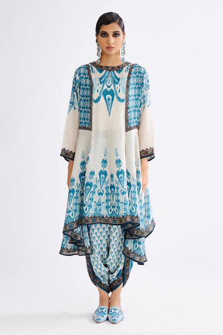 Rajdeep Ranawat Blue Silk Beads Round Neck Aamilah Printed Panelled Tunic at Aza Fashions Rajdeep Ranawat_Blue Silk Beads Round Neck Aamilah Printed Panelled Tunic_at_Aza_Fashions