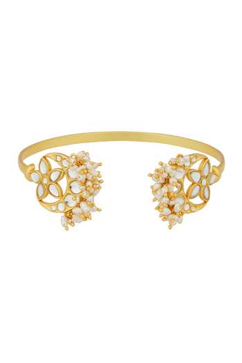 Zariin Chaand Phool Bracelet 