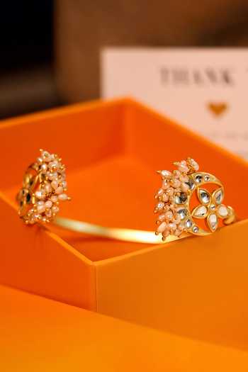 Zariin_Gold Plated Mirrors, Pearls Chaand Phool Bracelet _Online_at_Aza_Fashions