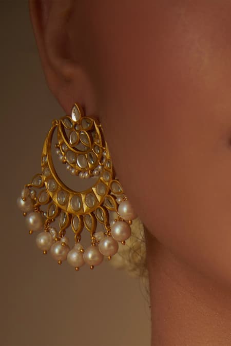 Zariin_Gold Plated Mirrors, Pearls Resham Embellished Chandbaalis _Online_at_Aza_Fashions